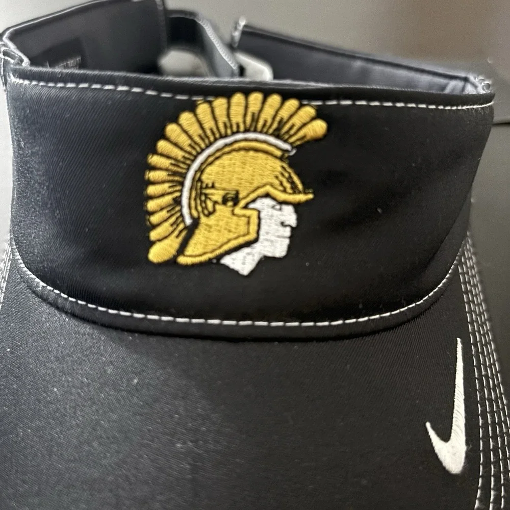 Nike‎ Golf USC Trojans Visor Hat Strapback Black OSFM NWT